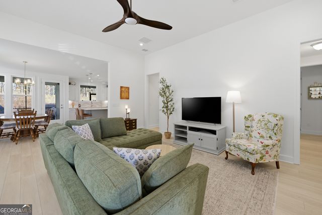 226 Geneva Way, Hoschton, GA 30548