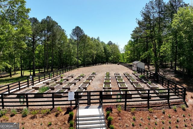 226 Geneva Way, Hoschton, GA 30548