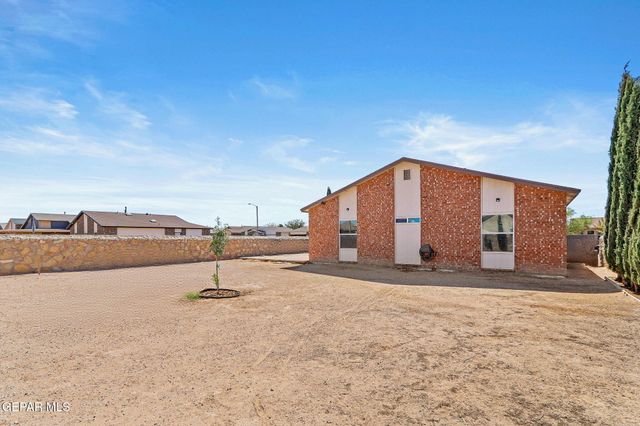 14269 Escalera Drive, Horizon City, TX 79928