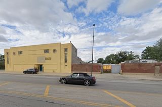 4535 W Madison Street, Chicago, IL 60624