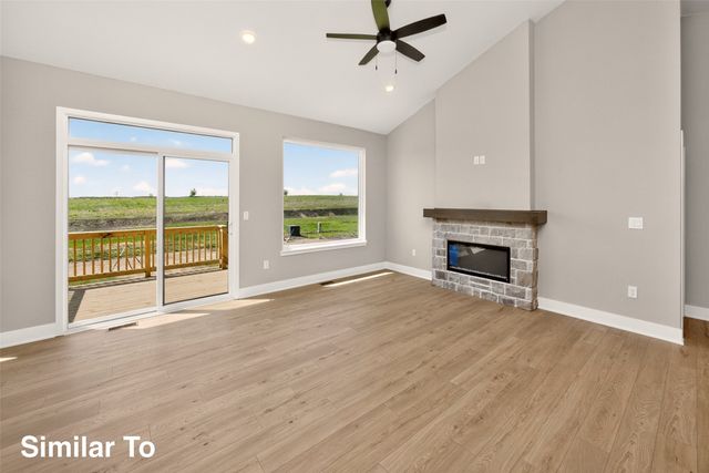 1600 Werthman Drive, Waukee, IA 50263