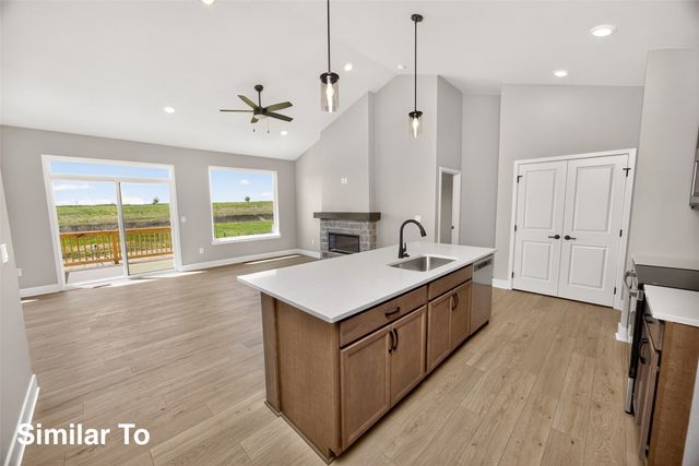 1600 Werthman Drive, Waukee, IA 50263