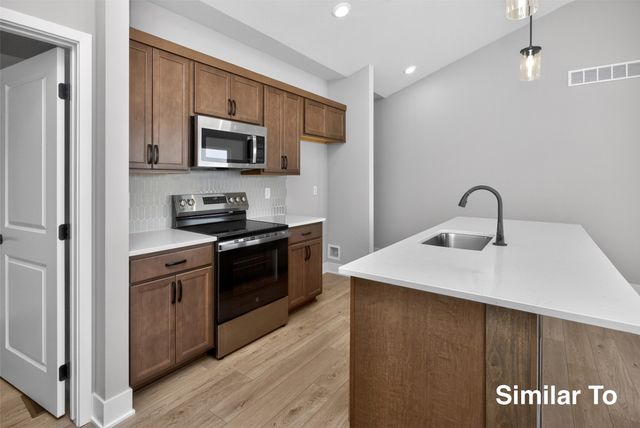 1600 Werthman Drive, Waukee, IA 50263