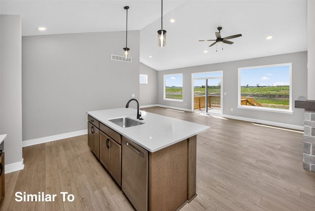 1600 Werthman Drive, Waukee, IA 50263
