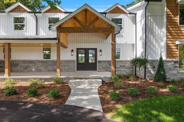 1200 Shephards Lane, Oxford Twp, MI 48371