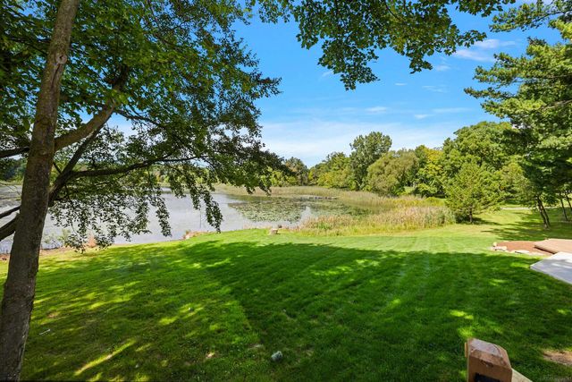 1200 Shephards Lane, Oxford Twp, MI 48371