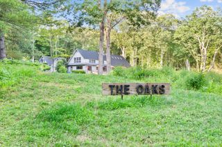 28 Old Lane, Roxbury, CT 06783
