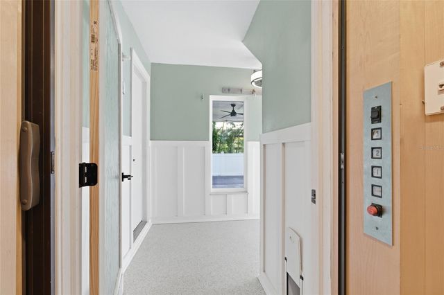 2502 AVENUE B, Bradenton Beach, FL 34217