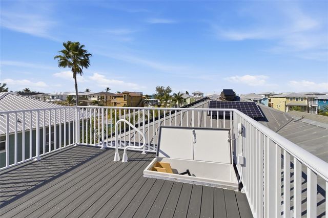 2502 AVENUE B, Bradenton Beach, FL 34217