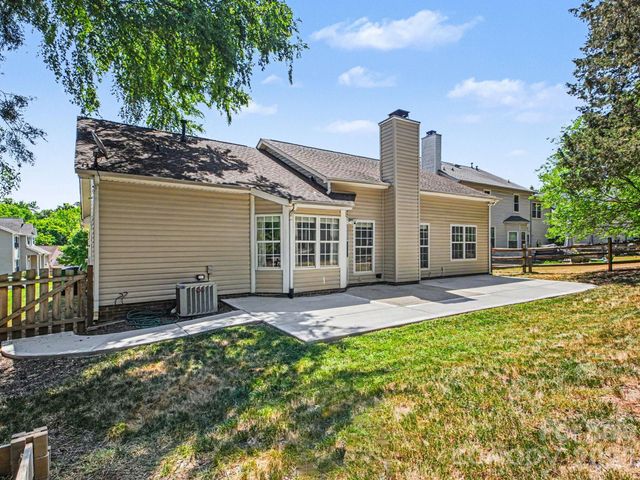 11703 Withers Mill Drive, Charlotte, NC 28278