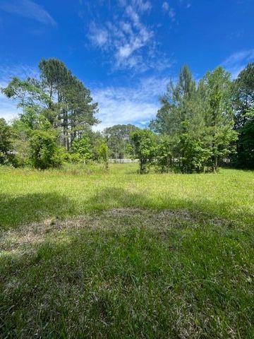 7477 N Highway 17, Awendaw, SC 29429