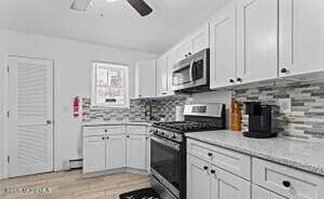 20 Highland Avenue, Keansburg, NJ 07734