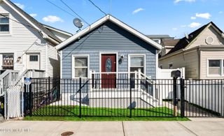 20 Highland Avenue, Keansburg, NJ 07734