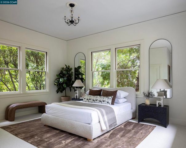 300 Camille Ave, Alamo, CA 94507
