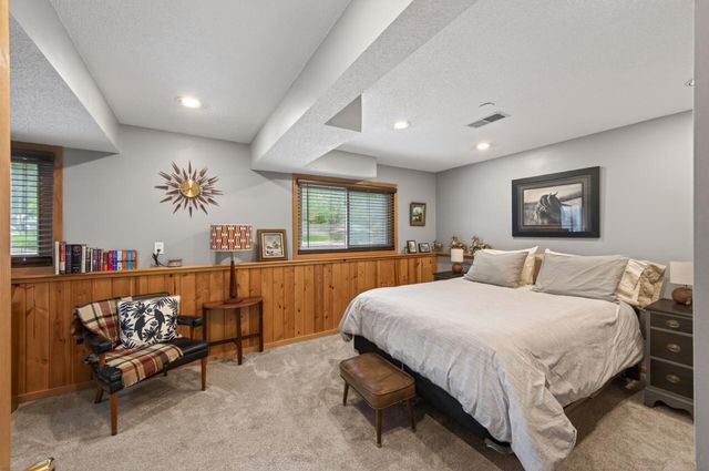 7062 2nd Avenue, Lino Lakes, MN 55014