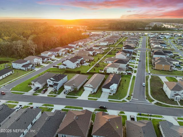 75511 CANTERWOOD Drive, Yulee, FL 32097