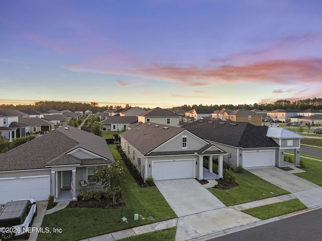 75511 CANTERWOOD Drive, Yulee, FL 32097