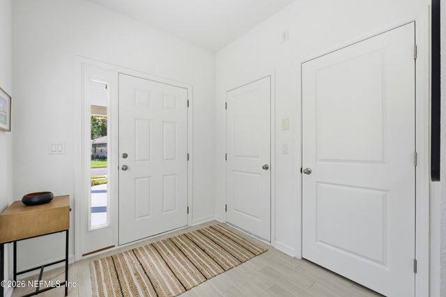 75511 CANTERWOOD Drive, Yulee, FL 32097