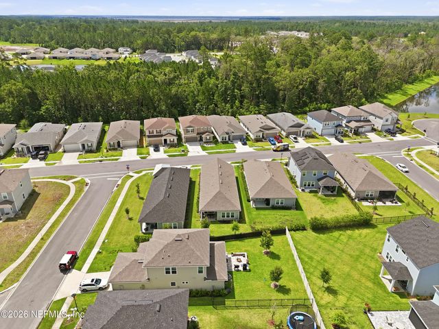 75511 CANTERWOOD Drive, Yulee, FL 32097