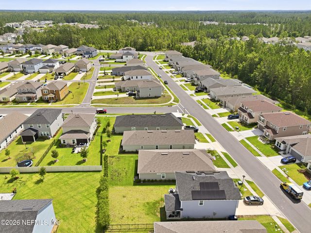75511 CANTERWOOD Drive, Yulee, FL 32097