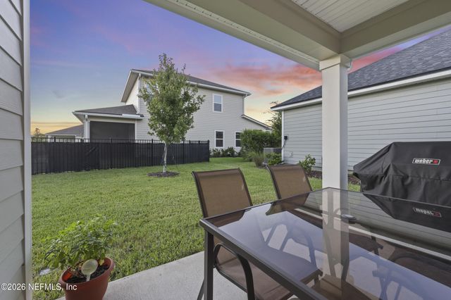 75511 CANTERWOOD Drive, Yulee, FL 32097