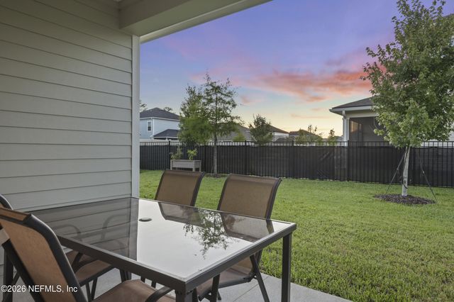 75511 CANTERWOOD Drive, Yulee, FL 32097