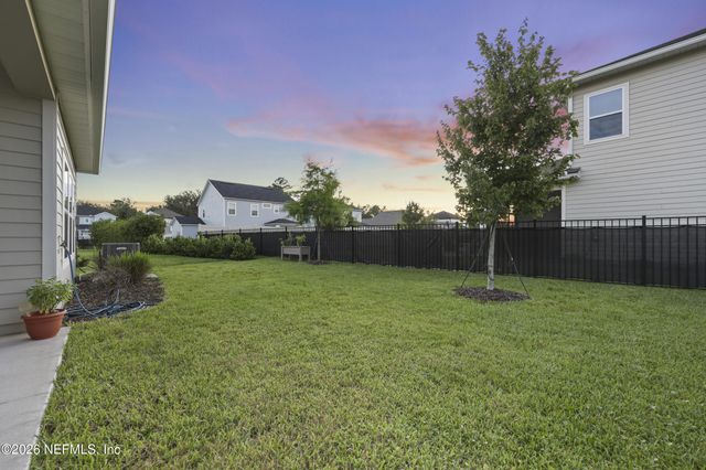 75511 CANTERWOOD Drive, Yulee, FL 32097