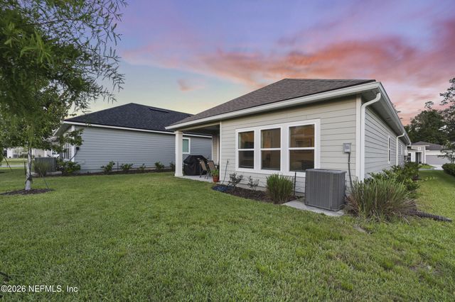 75511 CANTERWOOD Drive, Yulee, FL 32097