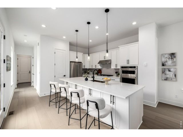 672 Apex St, Erie, CO 80516