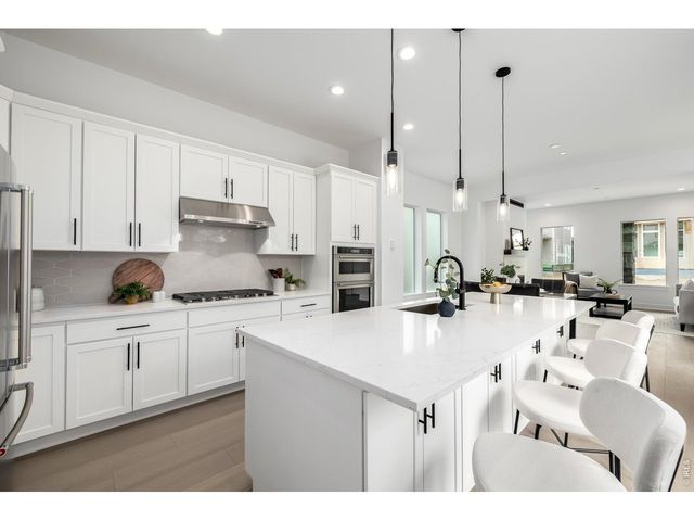 672 Apex St, Erie, CO 80516