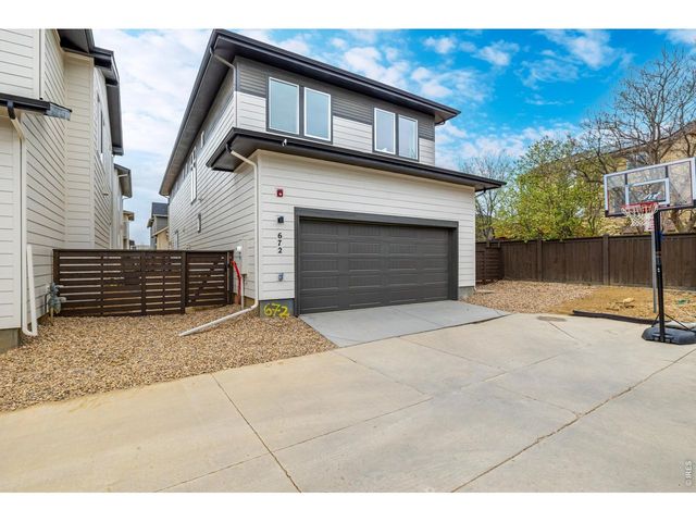 672 Apex St, Erie, CO 80516