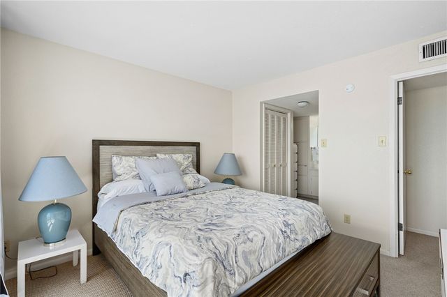 4000 Surfside Blvd 701, Corpus Christi, TX 78402