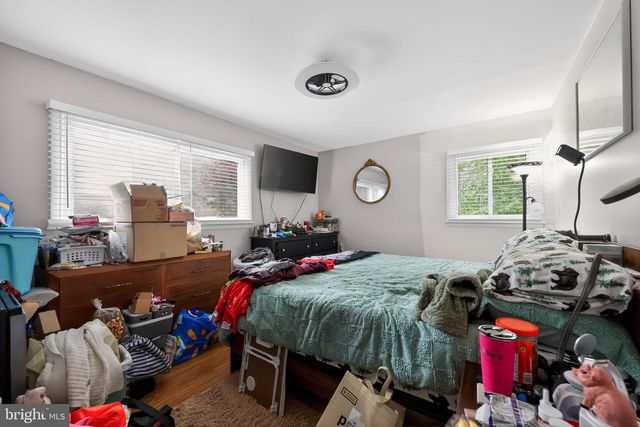9 CHARLES AVE, Blackwood, NJ 08012