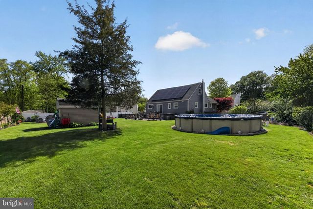 9 CHARLES AVE, Blackwood, NJ 08012