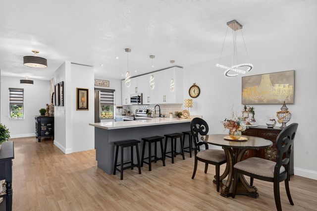 8425 Casa Del Lago H, Boca Raton, FL 33433