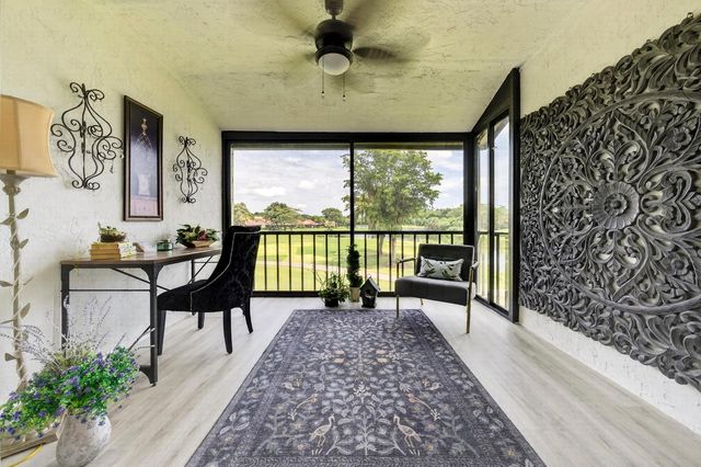 8425 Casa Del Lago H, Boca Raton, FL 33433