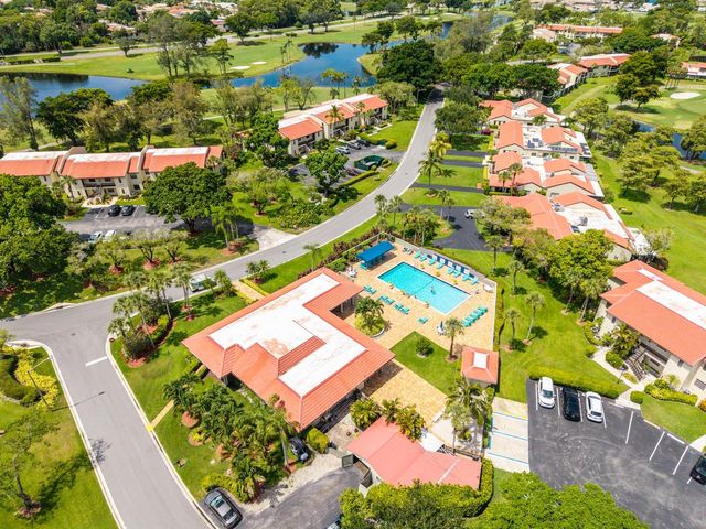 8425 Casa Del Lago H, Boca Raton, FL 33433
