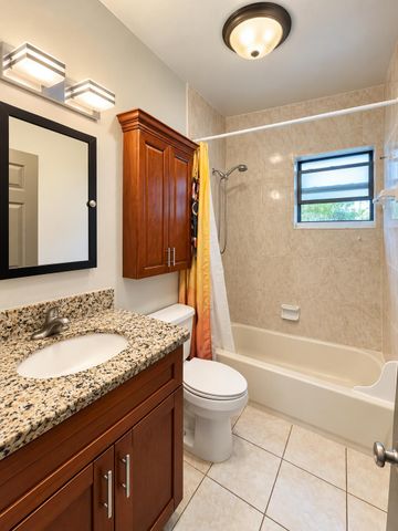 1125 W PROSPECT Road, Fort Lauderdale, FL 33309