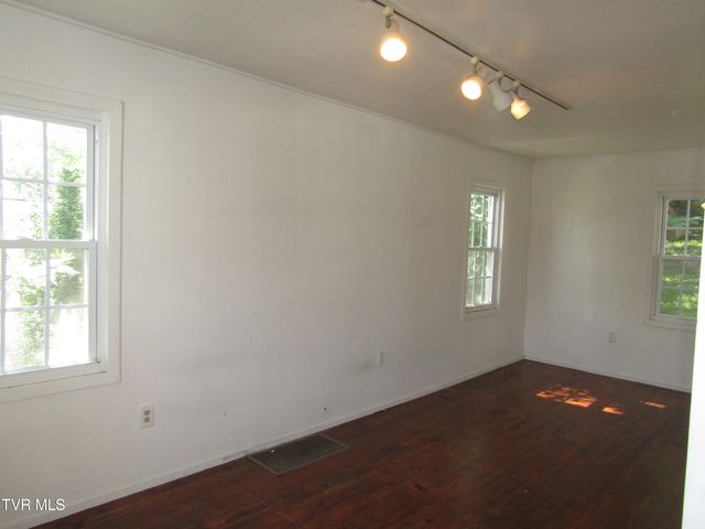 133 Mullins Street, Kingsport, TN 37665