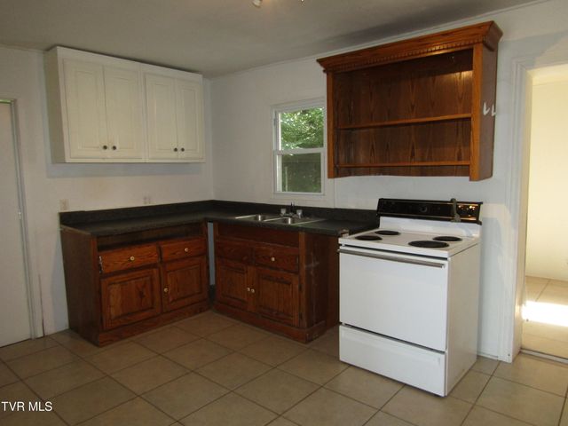 133 Mullins Street, Kingsport, TN 37665