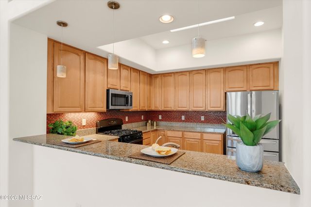 4384 W Cloud Ranch Place, Marana, AZ 85658