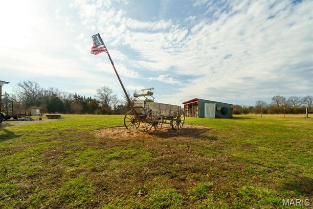 1858 Country Ridge Road, Rolla, MO 65401