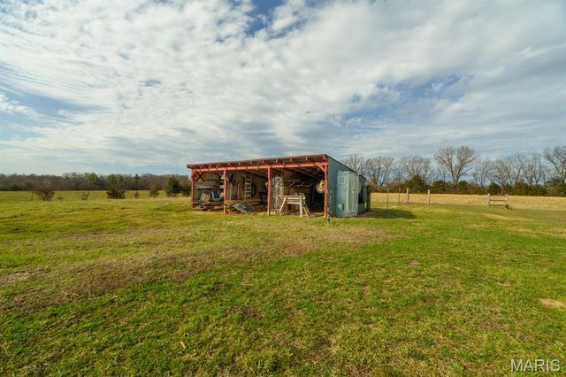 1858 Country Ridge Road, Rolla, MO 65401