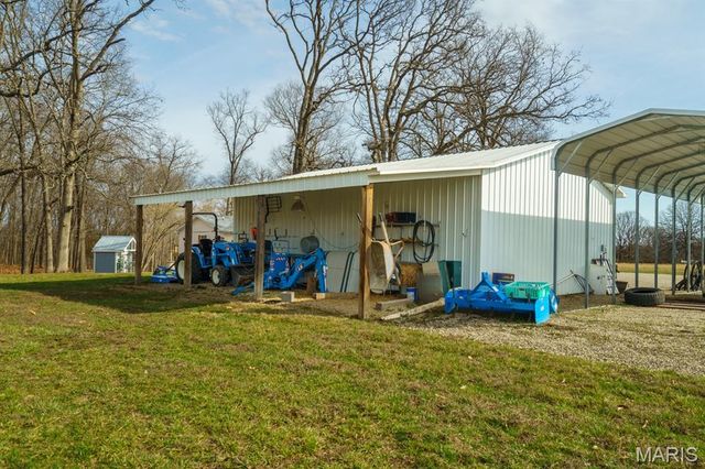 1858 Country Ridge Road, Rolla, MO 65401
