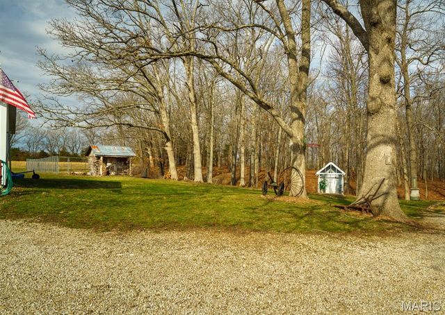 1858 Country Ridge Road, Rolla, MO 65401