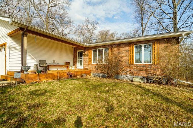 1858 Country Ridge Road, Rolla, MO 65401