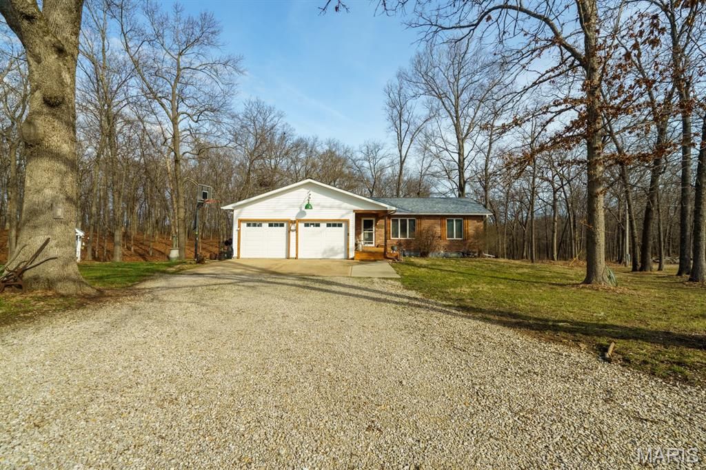 1858 Country Ridge Road, Rolla, MO 65401