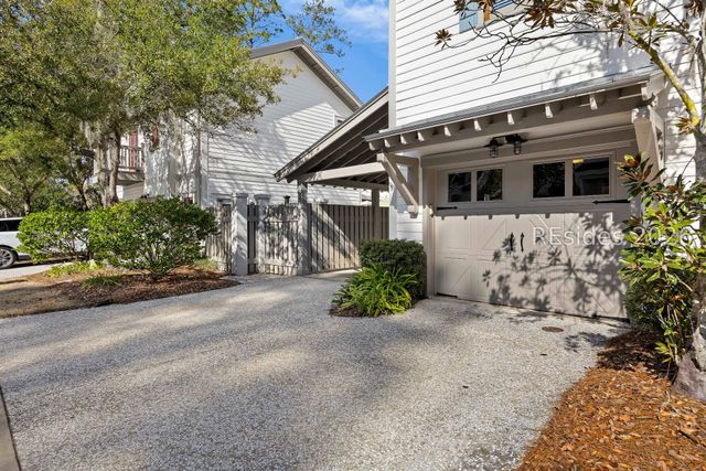 27 Tabby Shell Rd, Bluffton, SC 29910