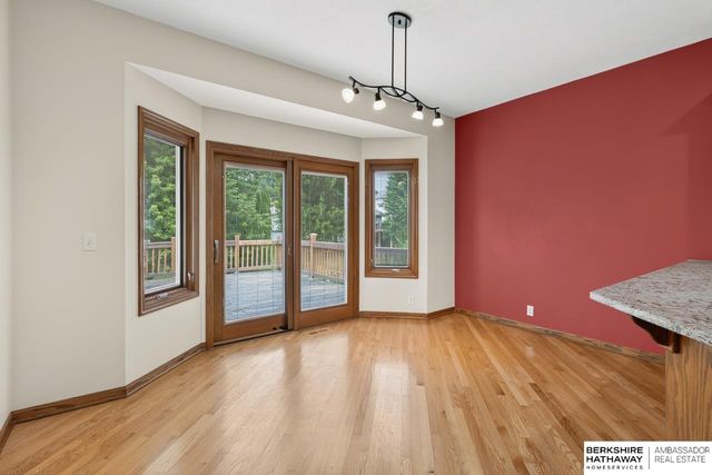 17016 Franklin Street, Omaha, NE 68118