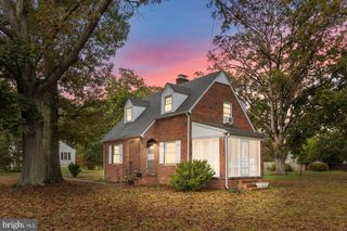 7936 CHANCELLOR RD, Fredericksburg, VA 22407